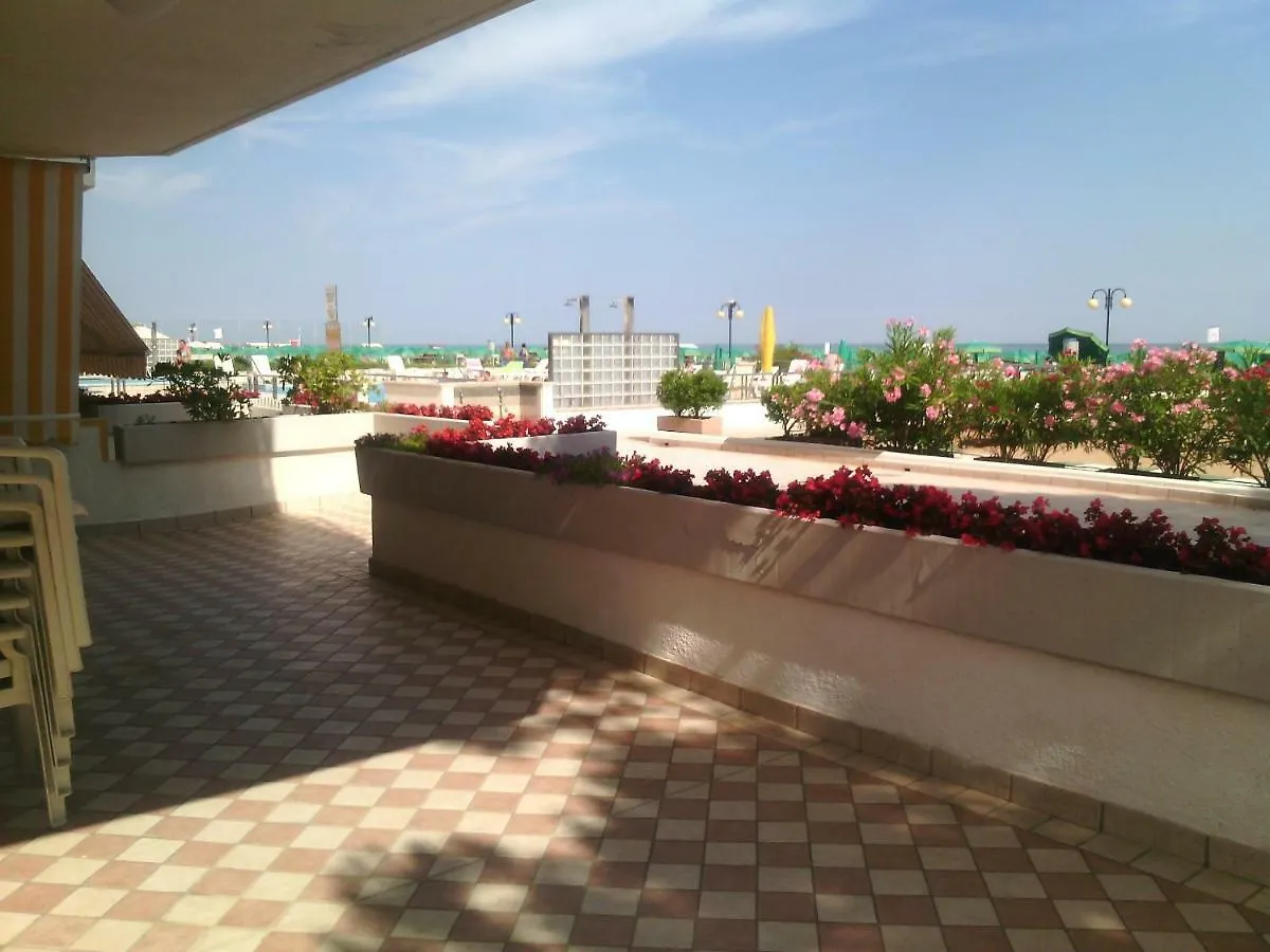 Lejlighed Il Panfilo Hotel Lido di Jesolo Italien